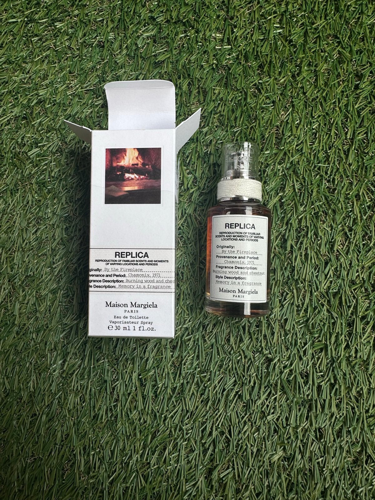 Maison Margiela Replica By the Fireplace Eau de Toilette, Sieraden, Tassen en Uiterlijk, Ophalen of Verzenden, Zo goed als nieuw