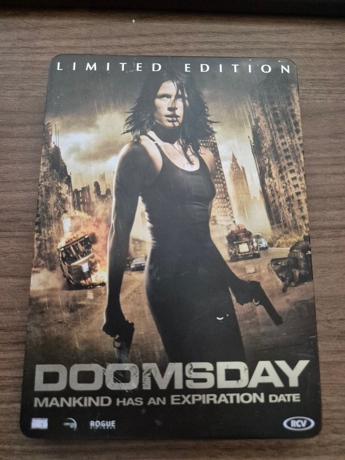 Doomsday - Limited Edition Blu-ray (Actiethriller), Cd's en Dvd's, Engels, Vanaf 16 jaar, Nederlands, Actiethriller