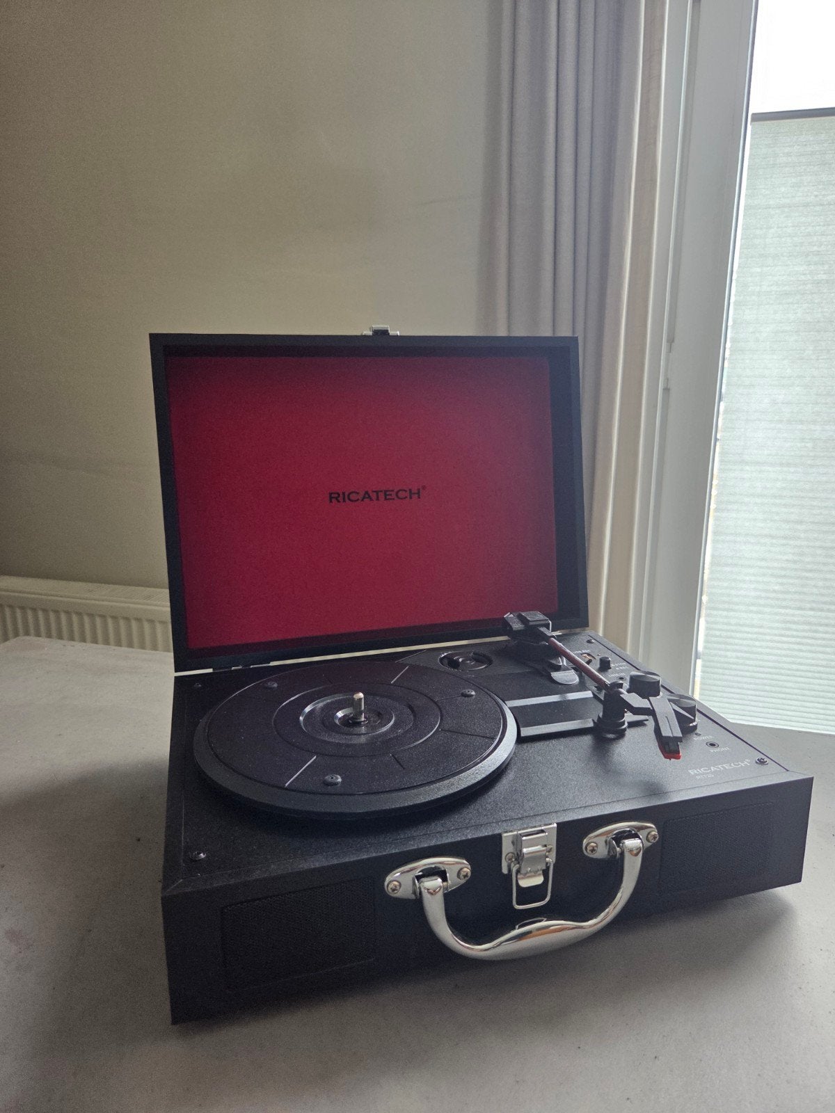 Ricatech RTT25 Draagbare Platenspeler, Audio, Tv en Foto, Overige merken, Ophalen of Verzenden, Zo goed als nieuw, USB-aansluiting