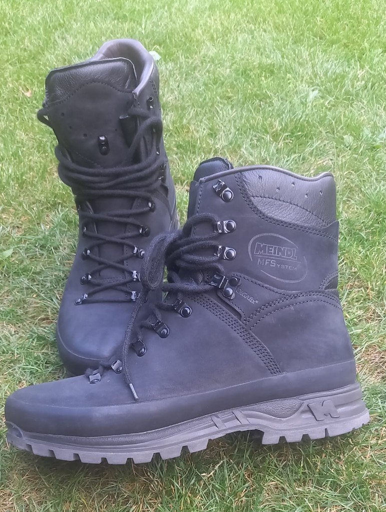 NIEUW.   Meindl MFSystem 295B M2 / maat 46, Zwart, Nieuw, Ophalen of Verzenden, Wandelschoenen of Bergschoenen