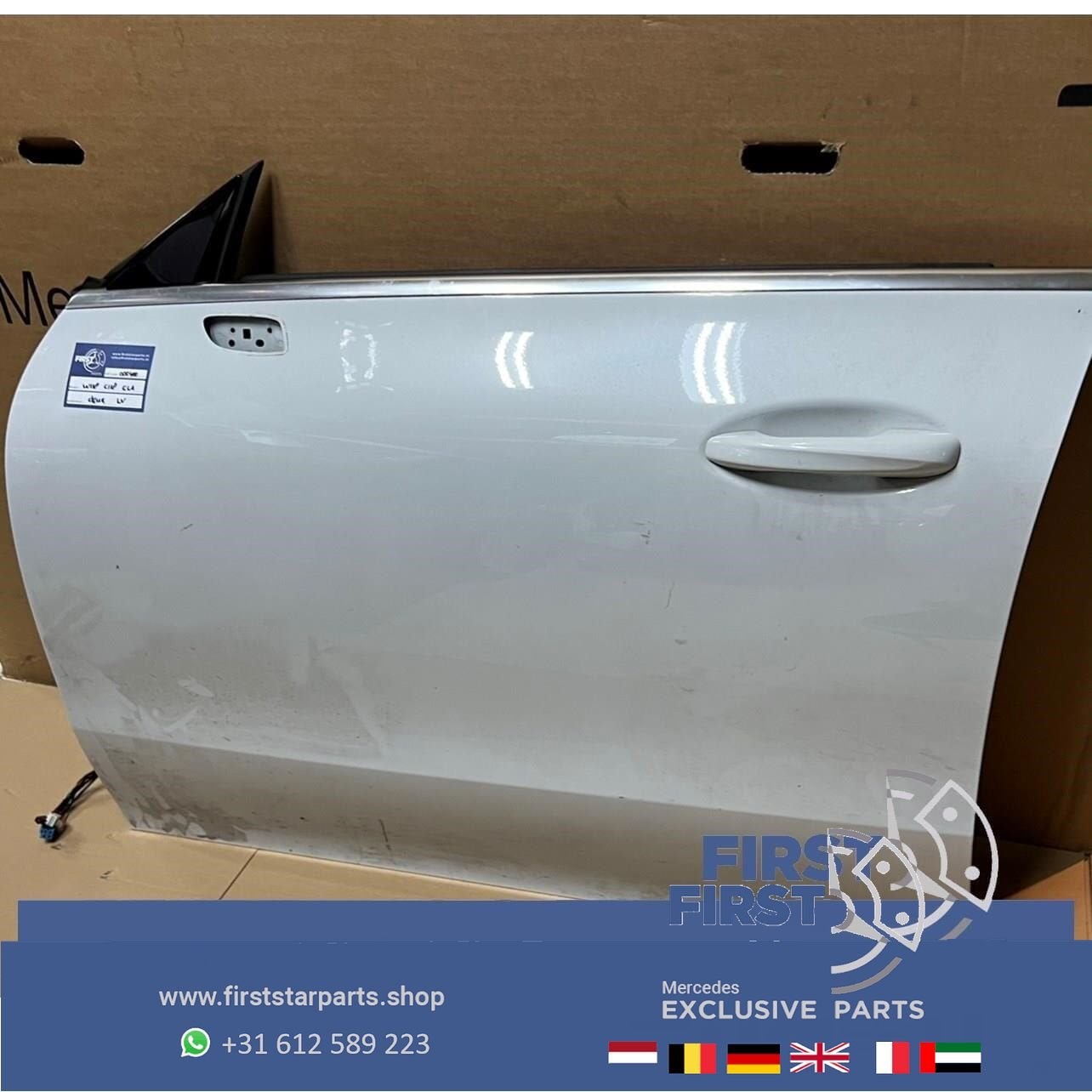 W118 C118 X118 CLA DEUR PORTIER WIT COMPLEET LINKSVOOR Merce, Gebruikt, -, Deur, Voor