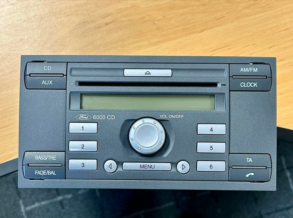 Ford 6000 CD autoradio, Auto diversen, Autoradio's, Ophalen of Verzenden, Zo goed als nieuw