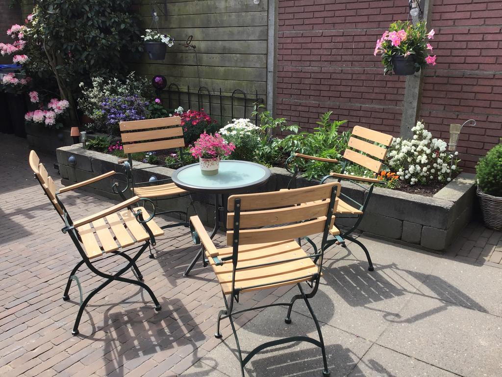 Tuinset: 4 bistrostoelen en tafel - Donkergroen/Hout, 4 zitplaatsen, Gebruikt, Eettafel, Ophalen of Verzenden