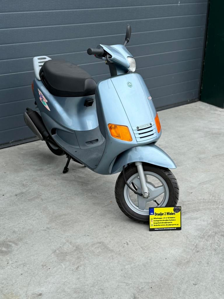 Piaggio Zip & Zip bimodale 90km gelopen. Uniek!, Fietsen en Brommers, Scooters | Piaggio, Ophalen, Zo goed als nieuw, Benzine