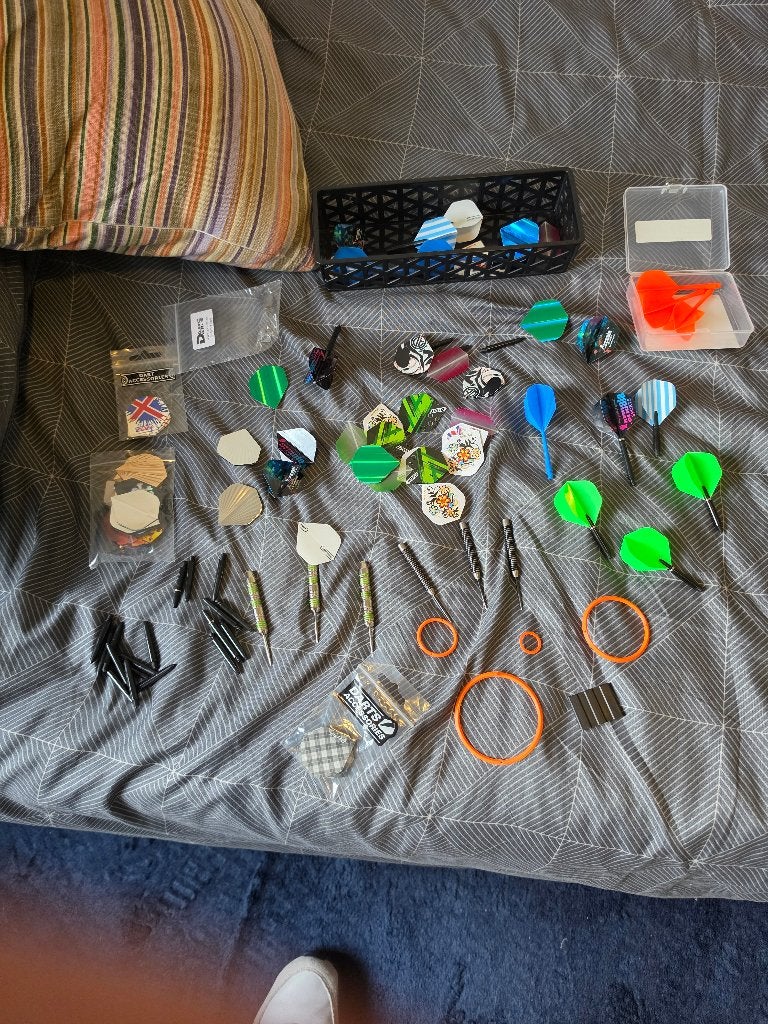 Darts accesoires + pijlen, Ophalen of Verzenden