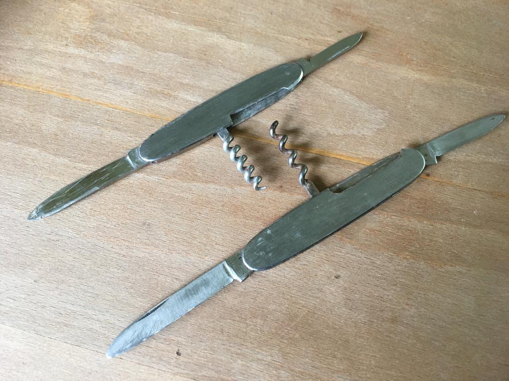 2 vintage rvs zakmesjes superplat, Ophalen of Verzenden, Gebruikt