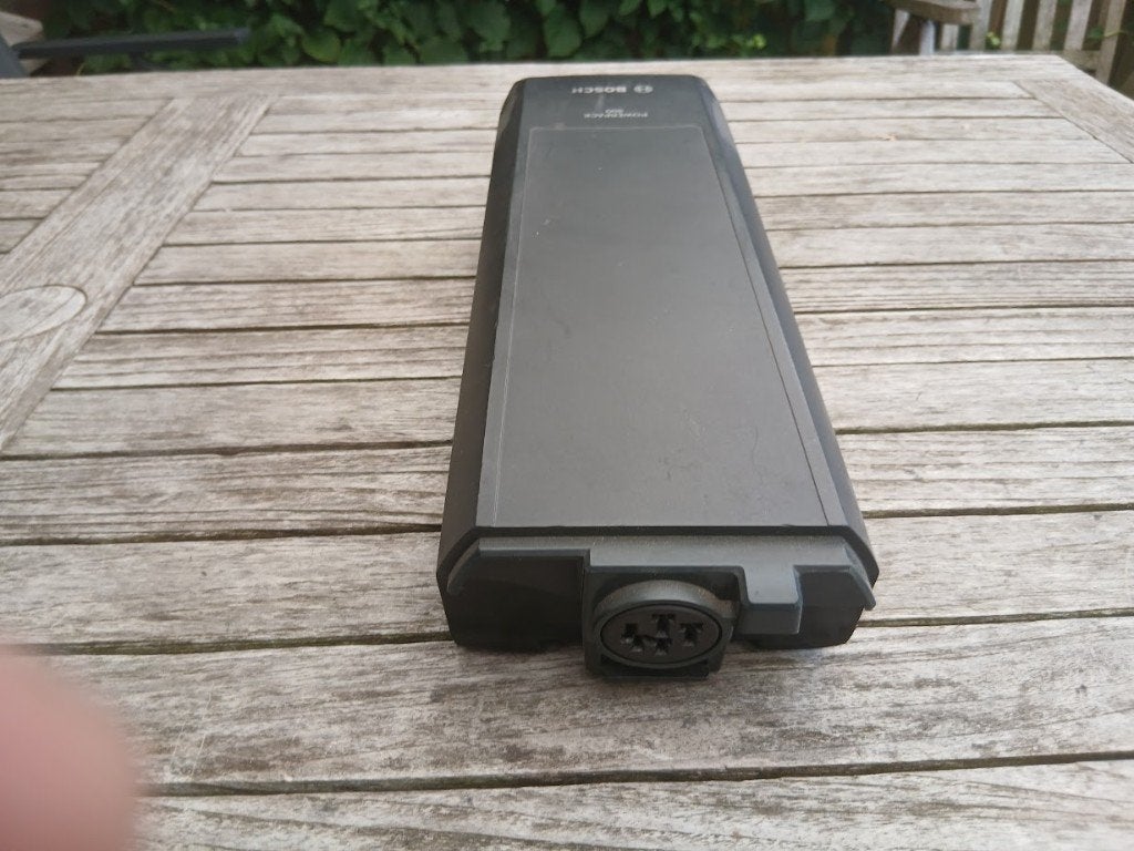 TE KOOP CUIJK GOEDWERKENDE BOSCH POWERPACK 500 WATT ACCU., Fietsen en Brommers