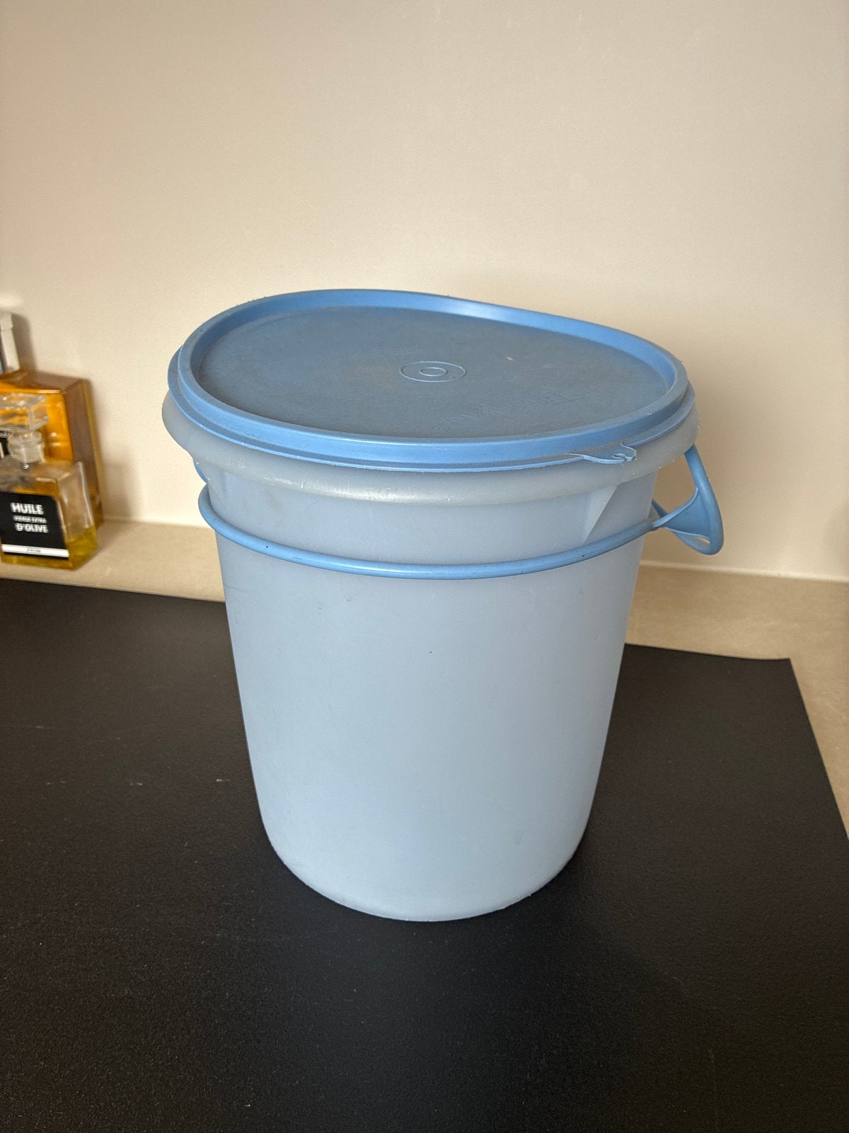 Tupperware Wasemmer ( alleen ophalen ), Ophalen, Gebruikt, Blauw, Met deksel