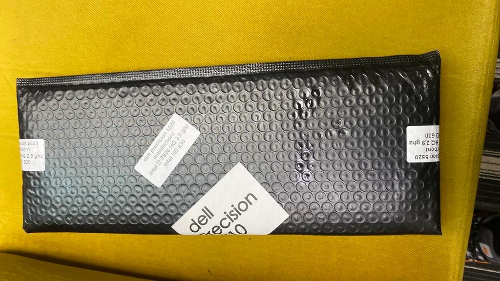 Dell precision 5520 moederbord, Computers en Software, Moederborden, Ophalen of Verzenden, DDR3