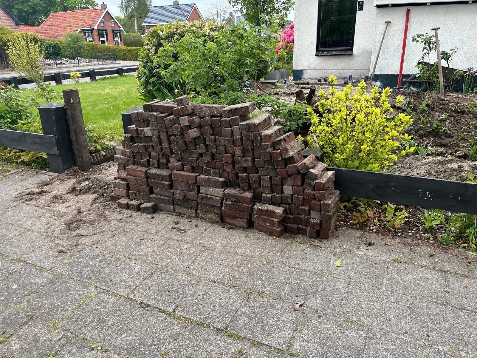 Gratis stenen voor oprit of terras ongeveer 20m2, Ophalen of Verzenden, Gebruikt, Overige materialen, 6 meter of meer