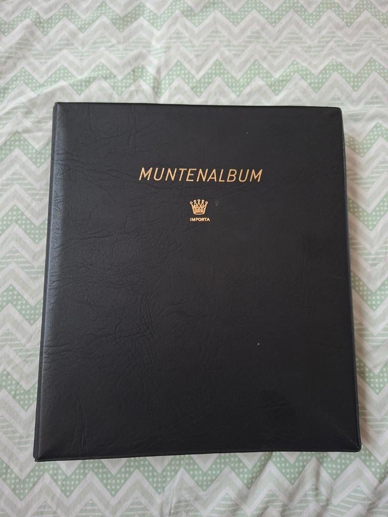 Wereld munten collectie 286 stuks, Ophalen of Verzenden, Verzamelmap
