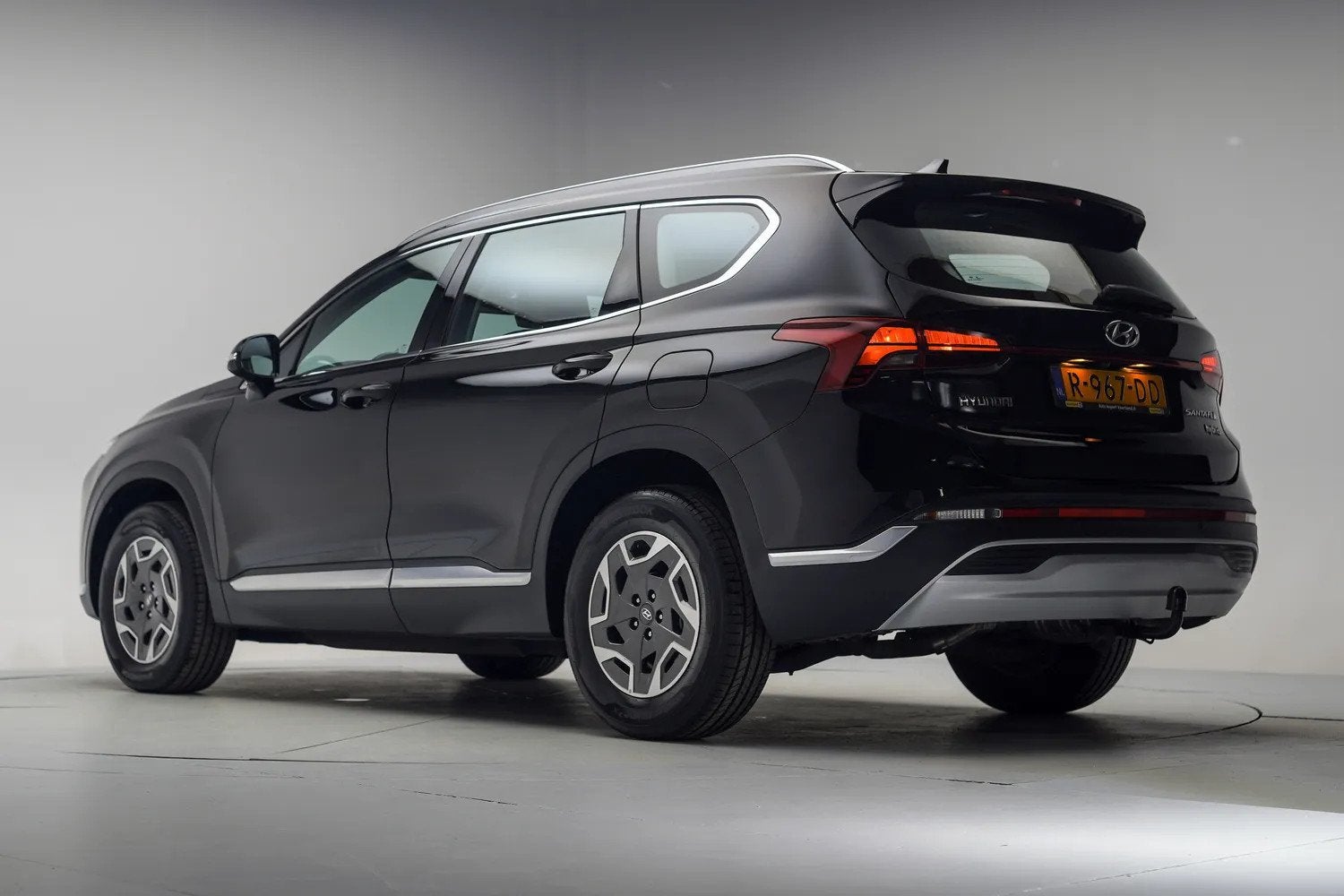 Hyundai Santa Fe 1.6 T-GDI HEV Comfort Aut. [ Adapt.cruise C, Auto's, Automaat, Santa Fe, Gebruikt, 4 cilinders