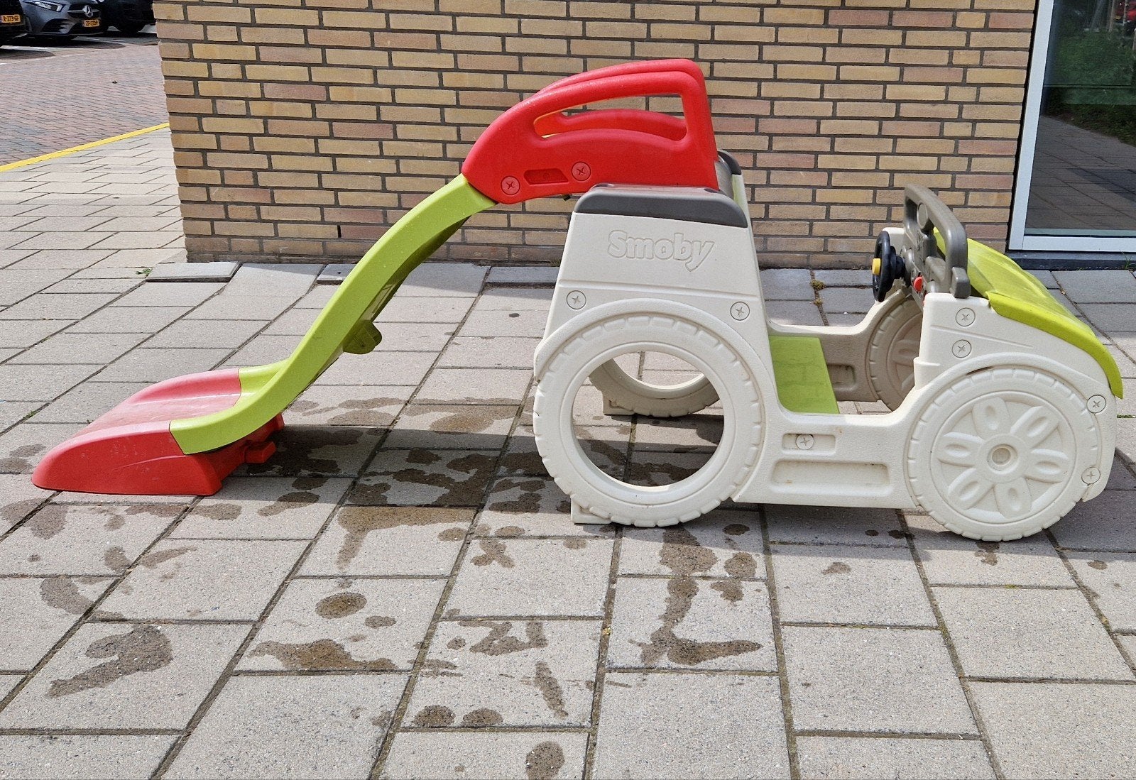 Smoby Car Glijbaan + water, Ophalen of Verzenden, Glijbaan