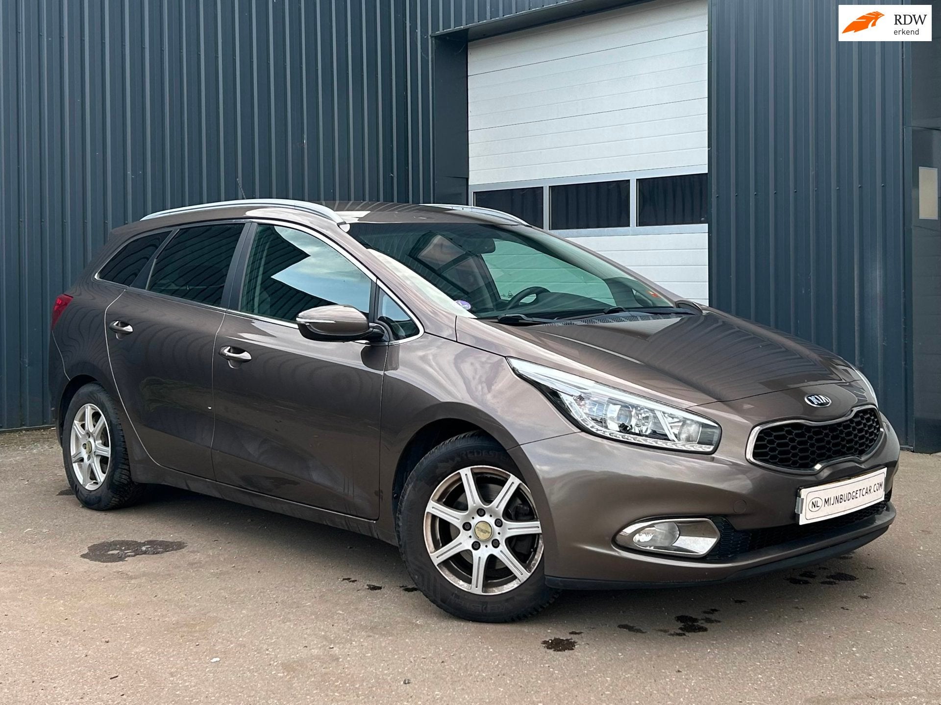 Kia Cee'd Sportswagon 2014 1.6 GDI BusinessLine, Auto's, Voorwielaandrijving, Euro 5, 135 pk, Gebruikt