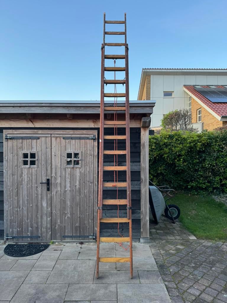 Houten schildersladder., Doe-het-zelf en Verbouw, Ladders en Trappen, Ophalen, Gebruikt, Ladder, Opvouwbaar of Inschuifbaar