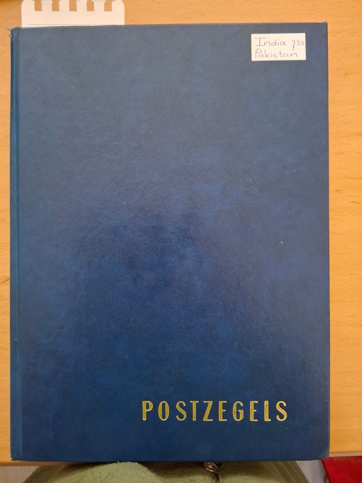 Album India en Pakistan, Postzegels en Munten, Ophalen of Verzenden, Buitenland
