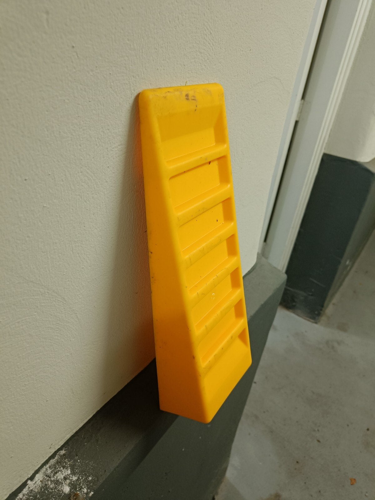 Gele oprijblok / wielkeg voor caravan of camper, Ophalen, Gebruikt