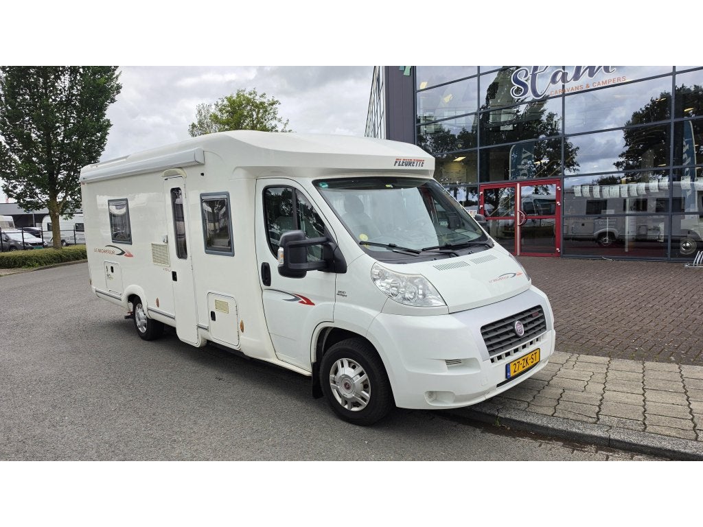 Fleurette Migrateur 73 LJ 1 eig lage enkele bedden 3.0 160pk, Caravans en Kamperen, Overige merken, Ringverwarming, Fiat, Tot en met 2