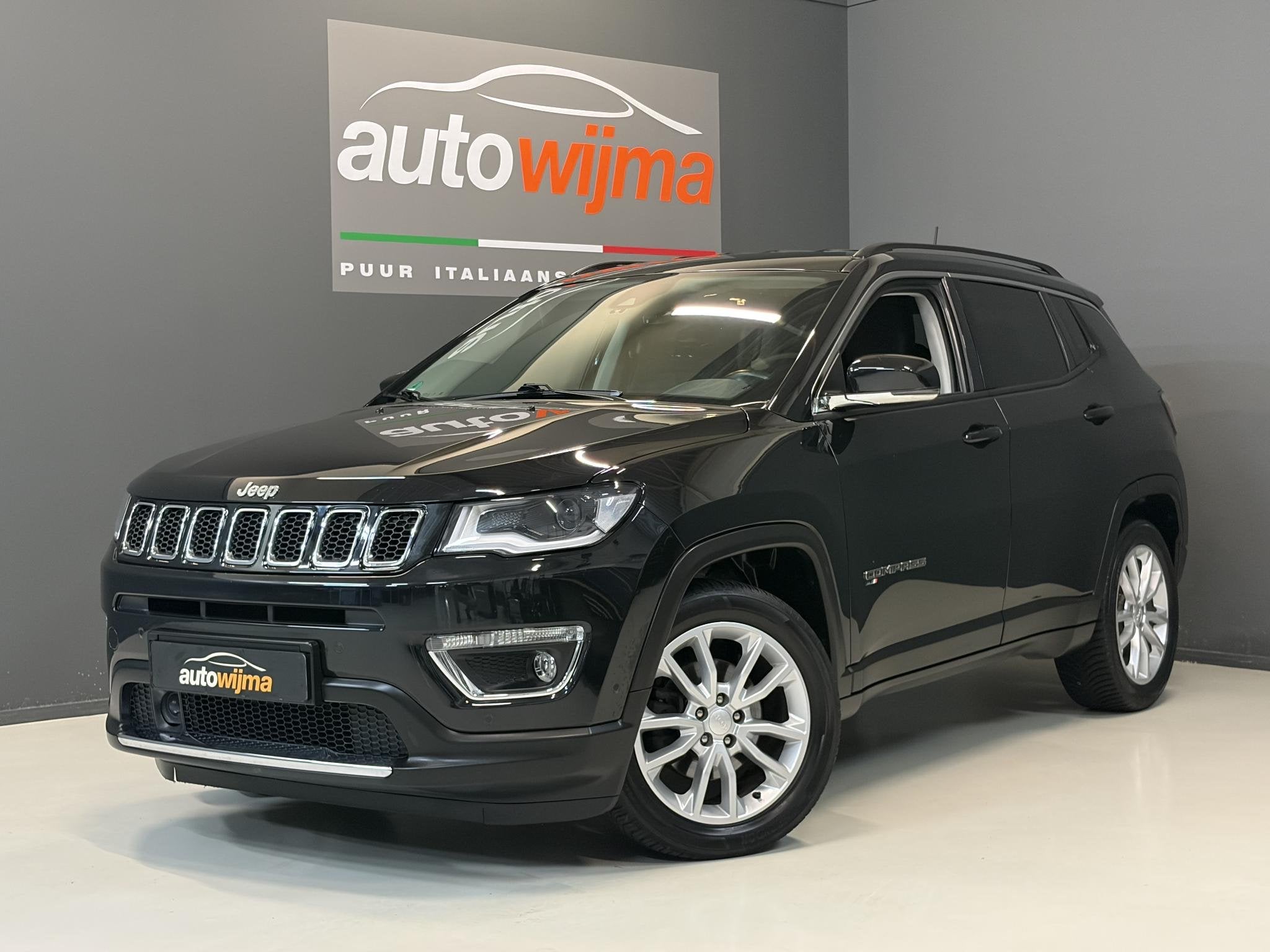 Jeep Compass 1.3 T 150pk Limited Automaat Dode hoek, Carplay, Auto's, Jeep, Stof, Zwart, 4 cilinders, 150 pk