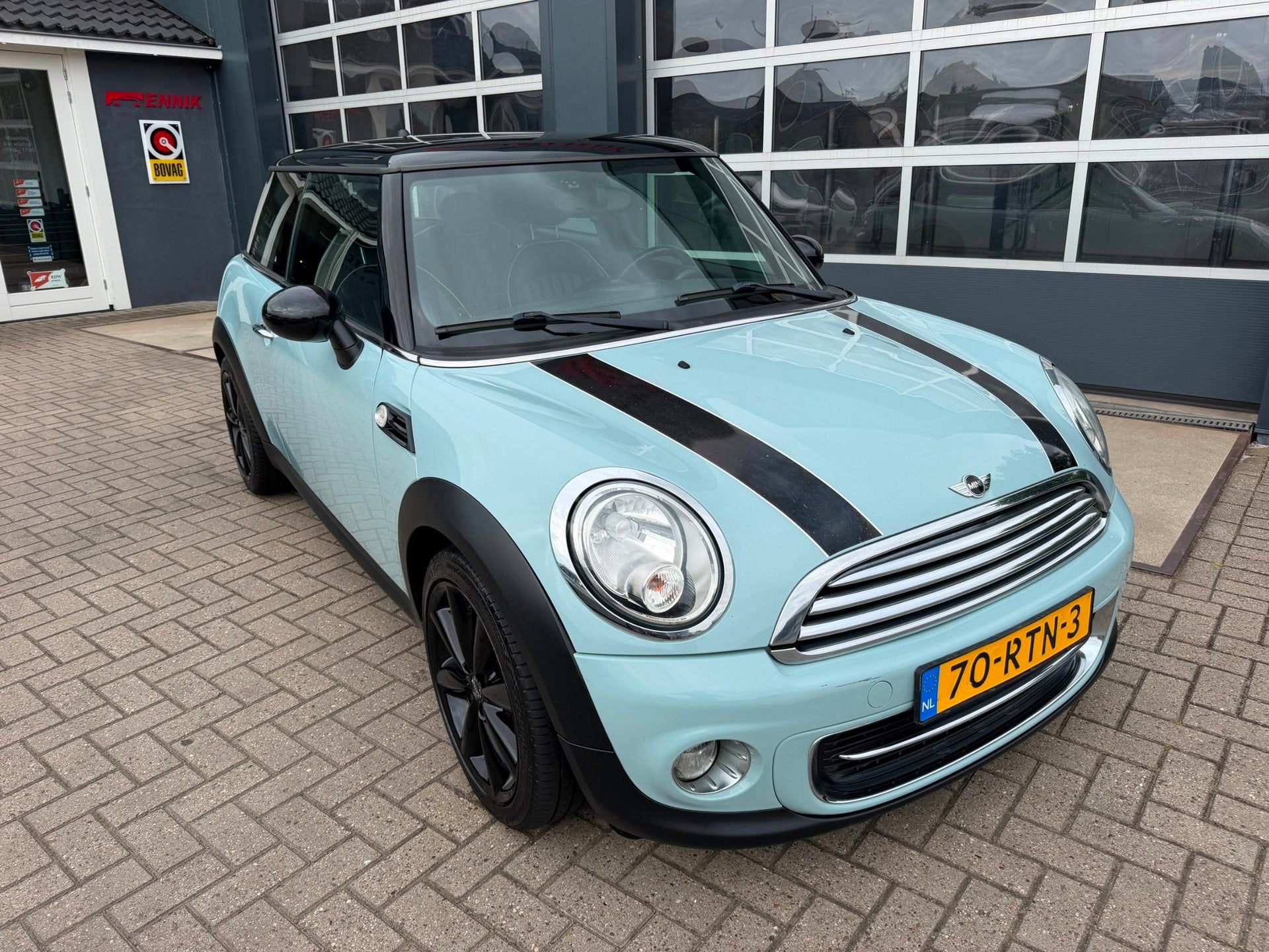 Mini 3-Deurs 1.6 Cooper 10 Years II / Navi / Cruise / Leder, Auto's, Voorwielaandrijving, Zwart, 4 cilinders, Automatische klimaatregeling