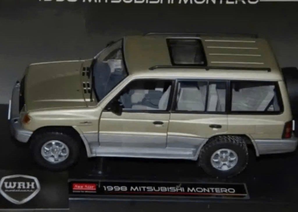 1:18 MITSUBISHI MONTERO LWB 3.5 V6 beige Sun star NEW!! WRH, Hobby en Vrije tijd, Ophalen of Verzenden, Nieuw, Auto, Sun Star
