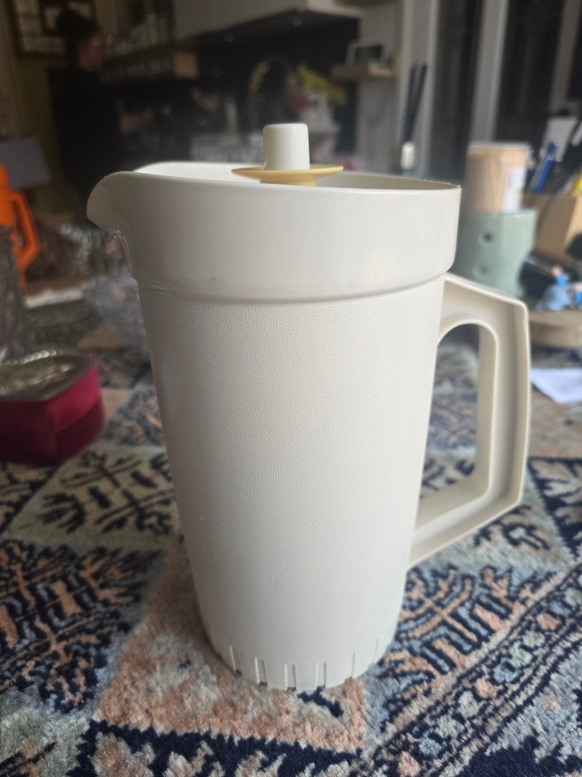Vintage Tupperware sapkan 1 liter - Vintage kan met deksel, Beker of Kan, Ophalen of Verzenden, 1000 ml, Crème