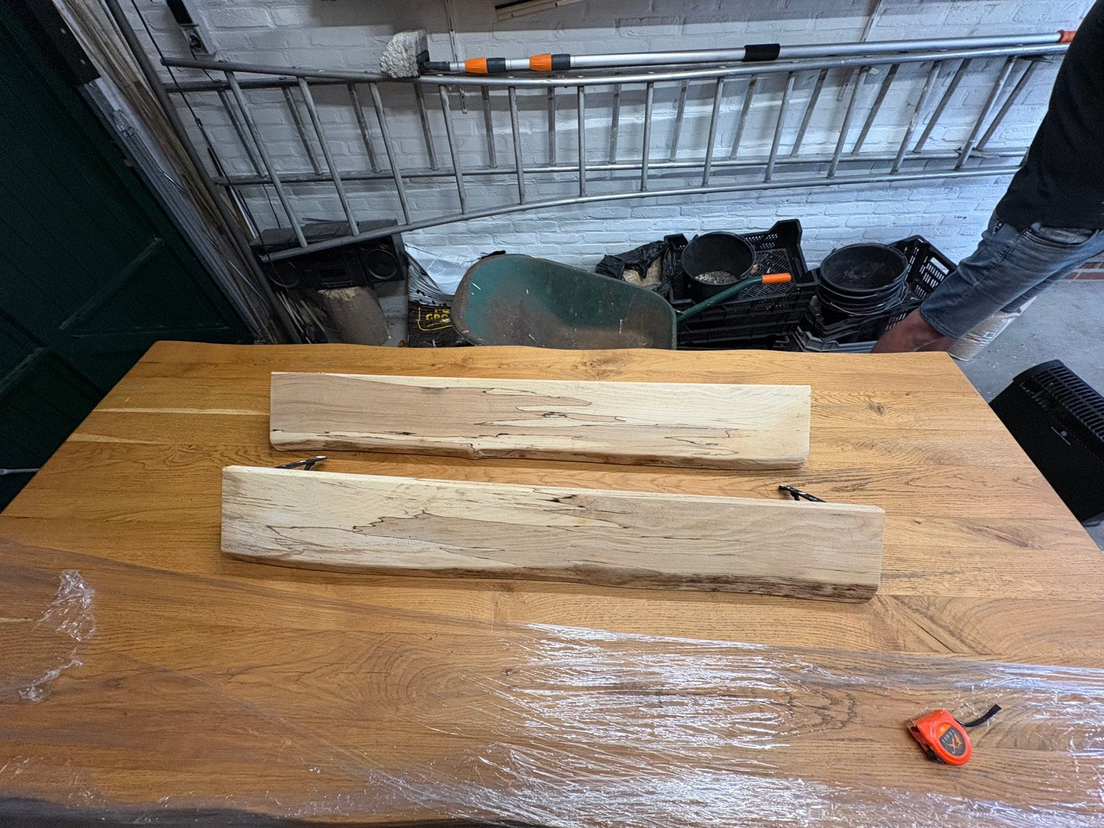 Leuke boomstam eikenhouten wandplanken, Ophalen, Zo goed als nieuw, 110 cm of meer, Minder dan 65 cm