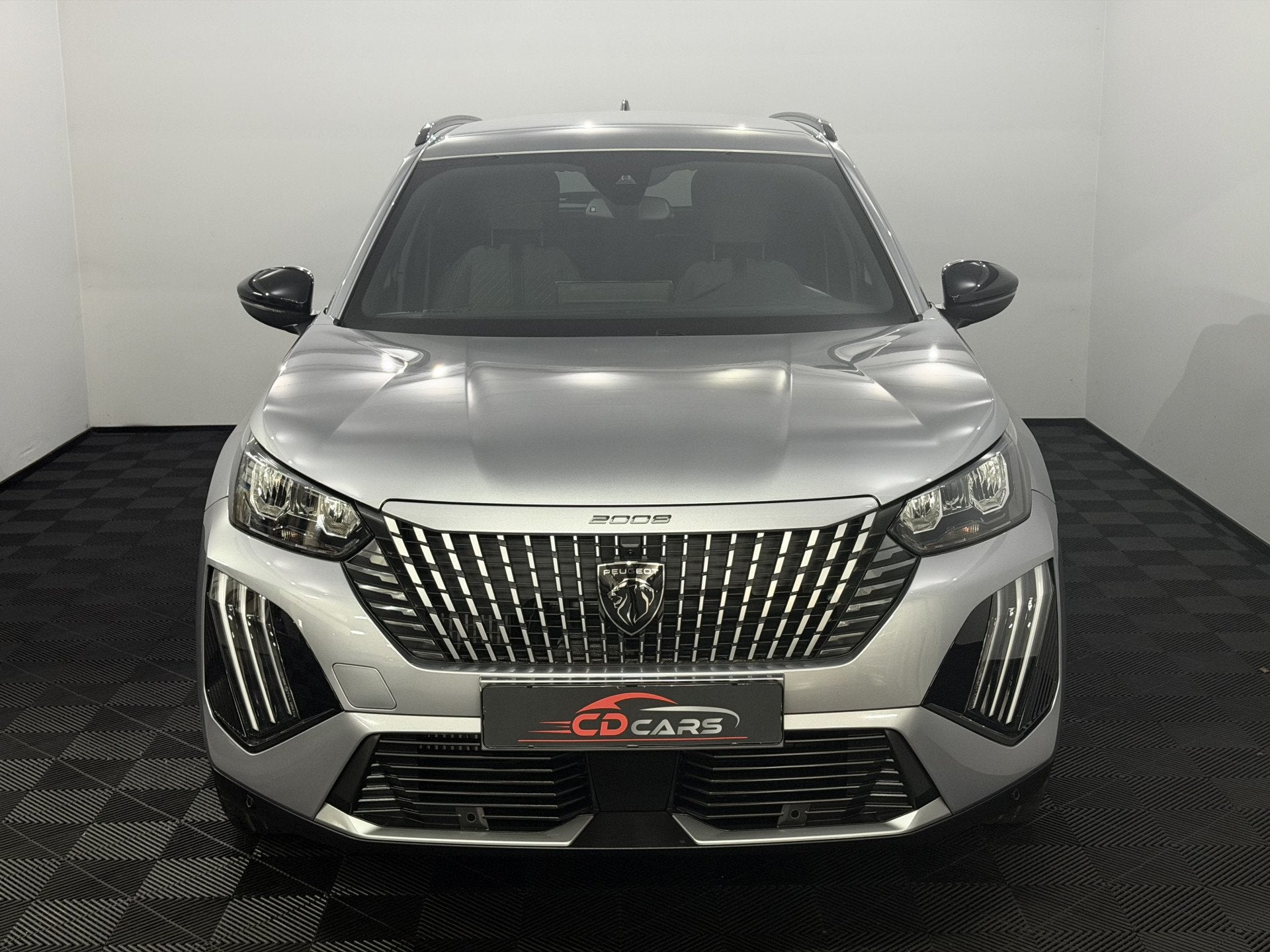 Peugeot 2008 1.2 PureTech 100 Allure 360 Camera, Navi, Stoel, Auto's, 101 pk, Gebruikt, 1199 cc, Leder en Stof