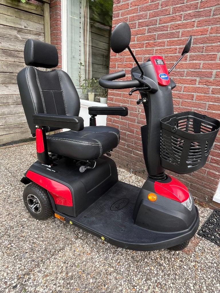Invacare Orion Metro 3 Scootmobiel, Ophalen, 36 t/m 45 km, 11 t/m 15 km/u, Invacare