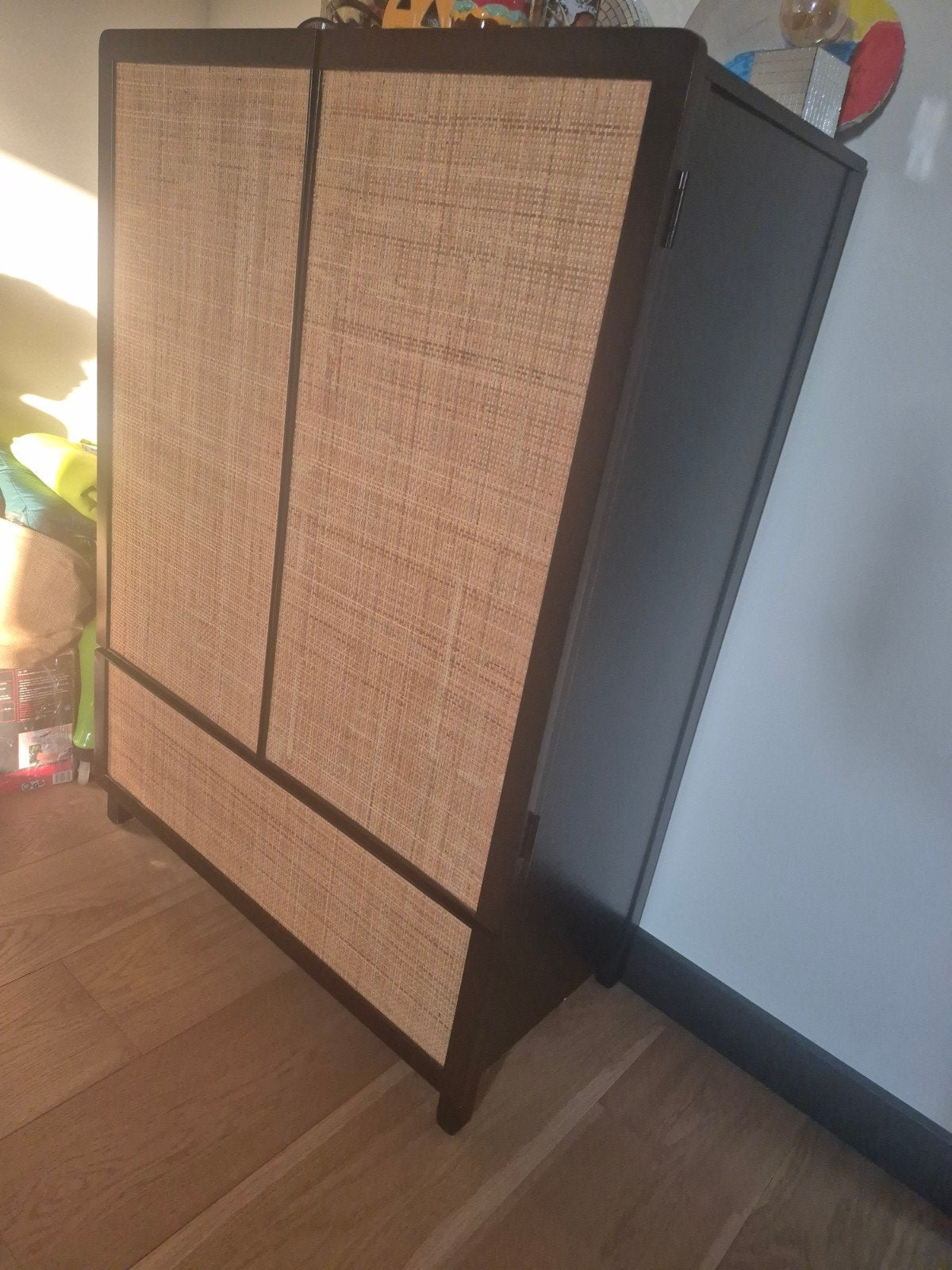Rotan Kledingkast met Lade en Deuren, Huis en Inrichting, Kasten | Kledingkasten, Ophalen, Bohemian, Modern, Natuurlijk, Overige materialen
