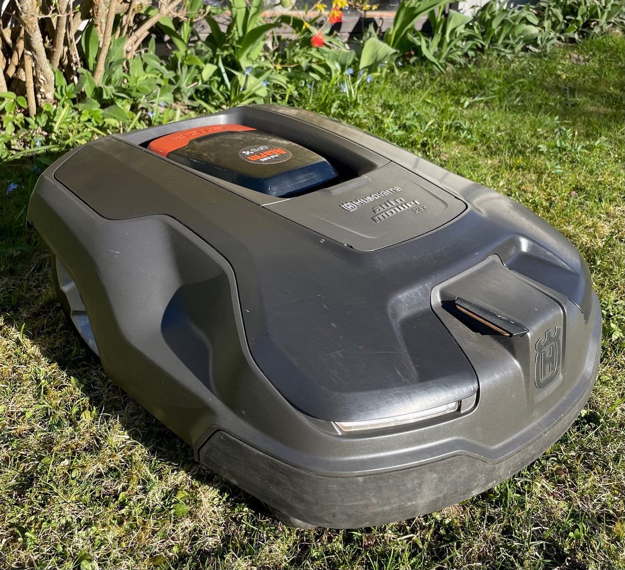 Husqvarna 315x Automower met track & trace module, Ophalen of Verzenden, Zo goed als nieuw, 20 tot 25 cm