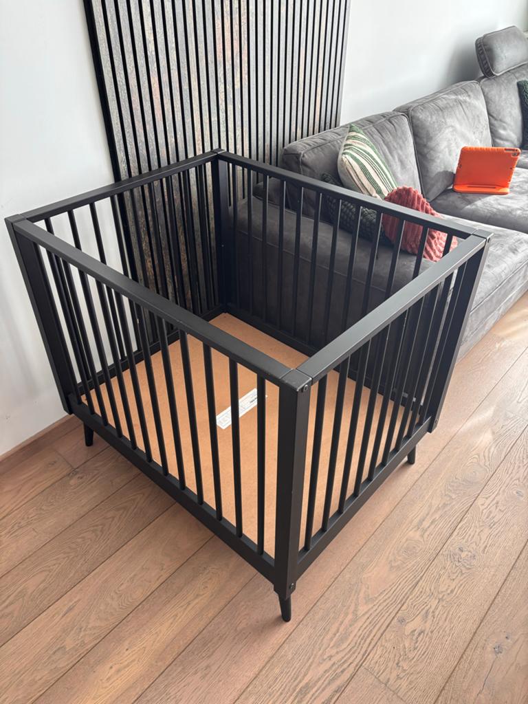 Europe Baby Box Zwart - Goed gebruikt, Kinderen en Baby's, Boxen, Ophalen, Gebruikt, Vierkant, Boxkleed