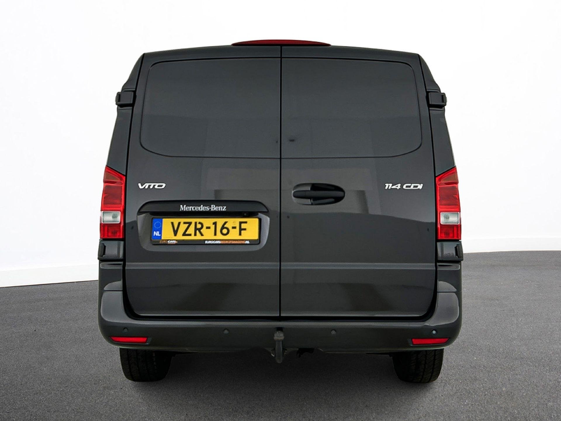 Mercedes-Benz Vito 114 CDI Lang Dubbele Cabine Automaat Airc, Auto's, Gebruikt, 4 cilinders, 2500 kg, Bedrijf