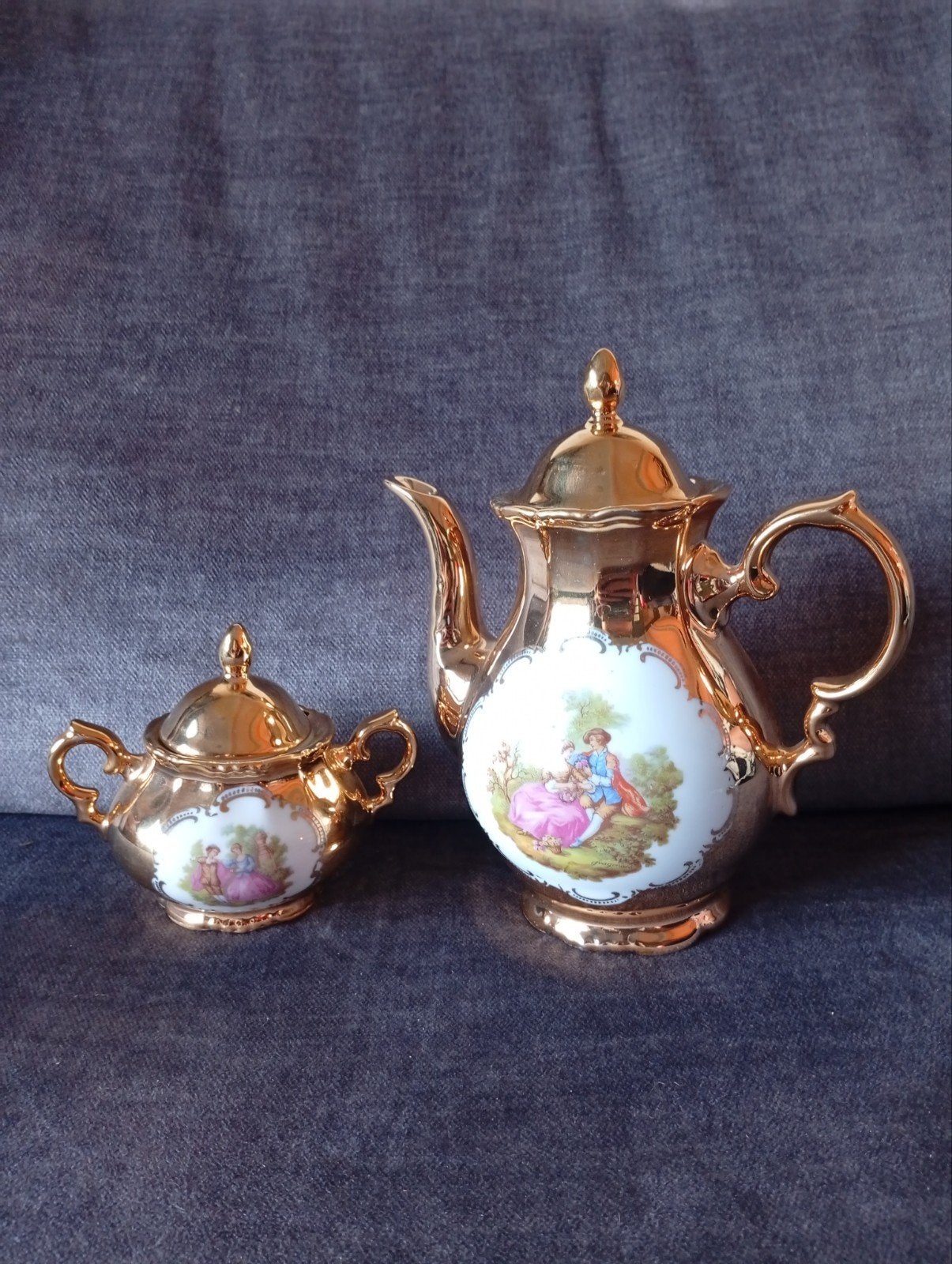 Bavaria Schaller Porseleinen Theepot en Suikerpot Set, Ophalen