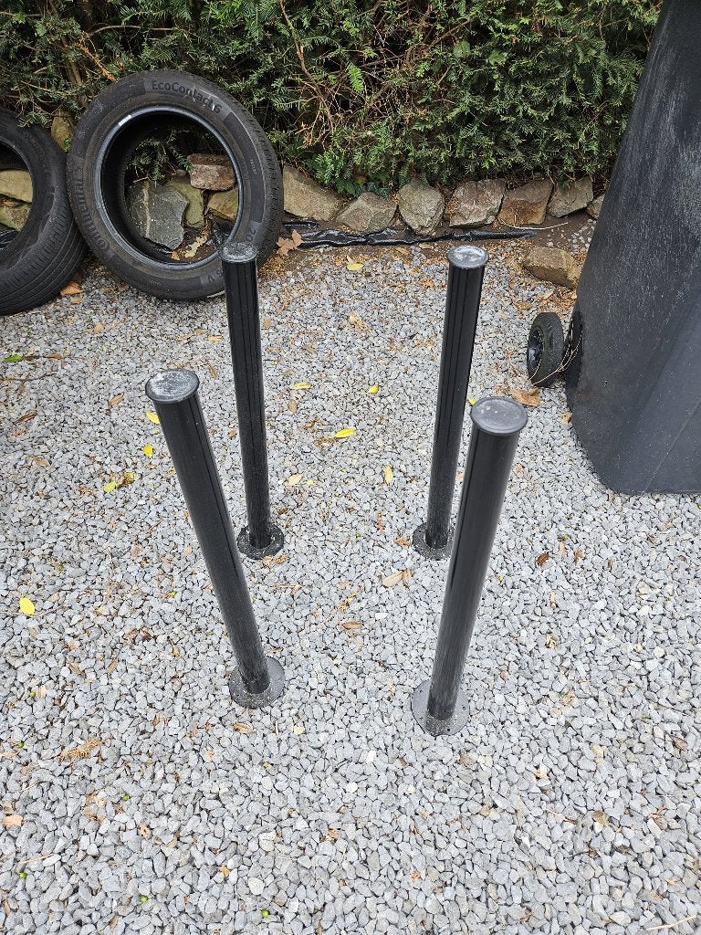 Set van 4 Stalen Tafelpoten – 70 cm Hoog, Ophalen, Tafelpoot, Minder dan 50 cm, Gebruikt