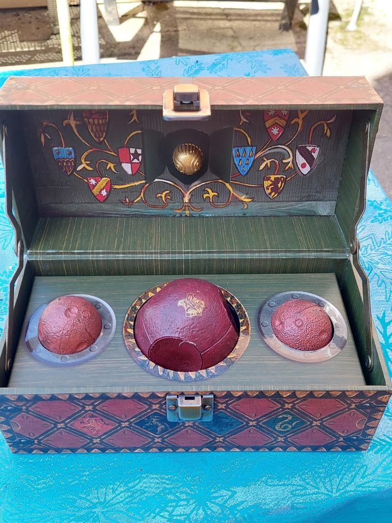Harry Potter Quidditch Koffer met Ballen, Ophalen of Verzenden, Zo goed als nieuw, Replica