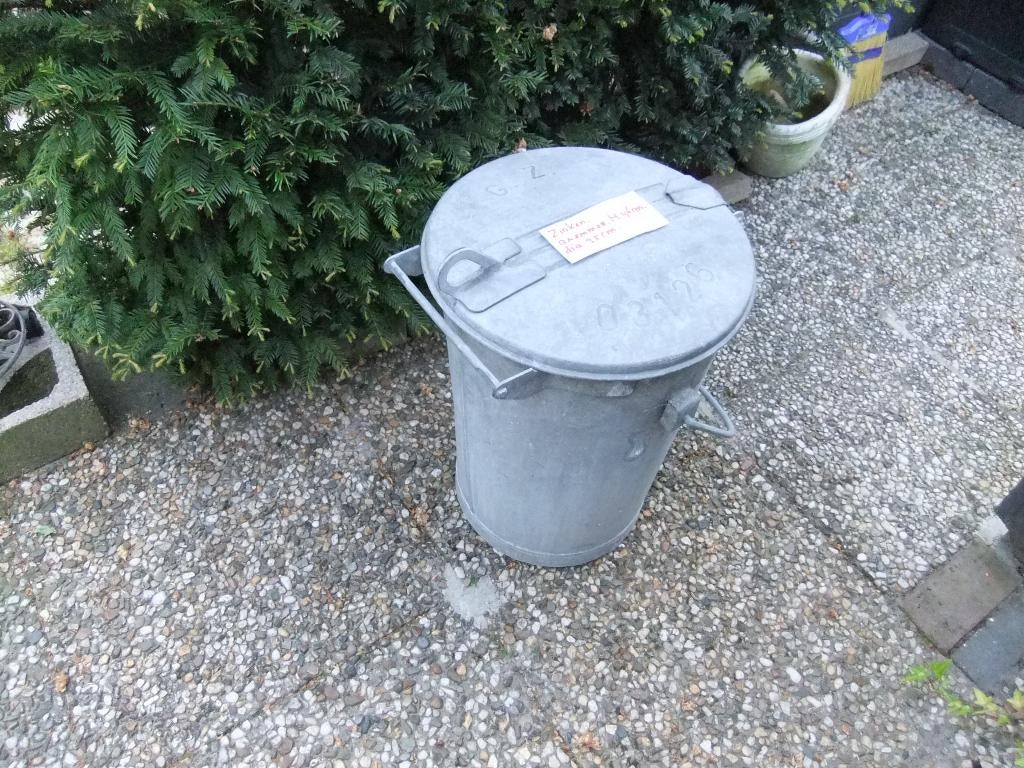 Zinken asemmer voor allerlei bv, Ophalen, Gebruikt, Zink, Met deksel