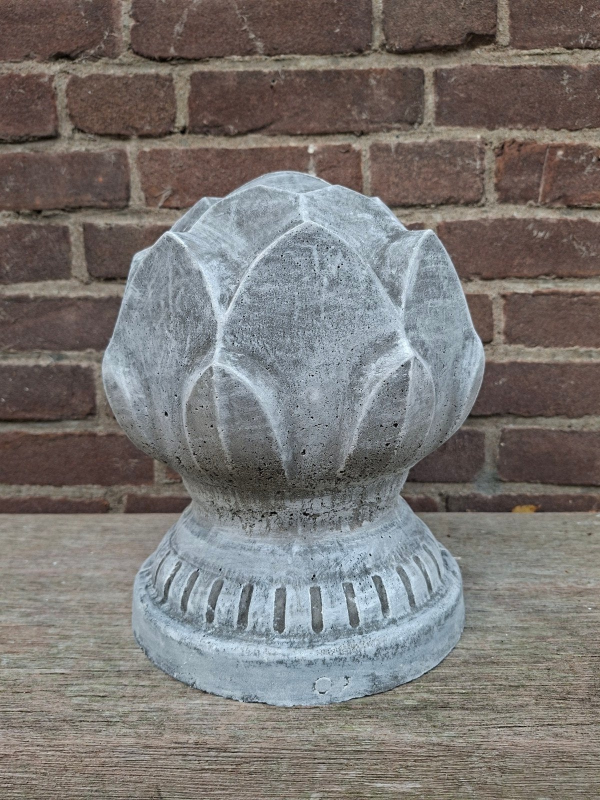 Lotus knop tuinornament betonnen beeld tuinbeeld beton, Ophalen