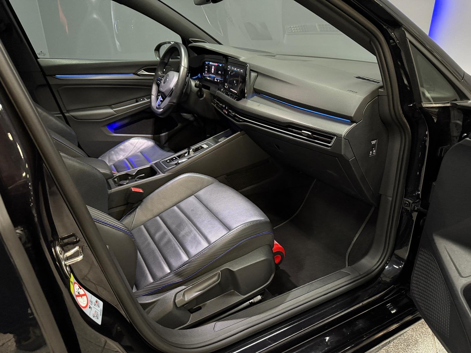 Volkswagen Golf R Performance 2.0 4M Pano|Akra|HUD|320pk, Gebruikt, 4 cilinders, 1984 cc, 320 pk