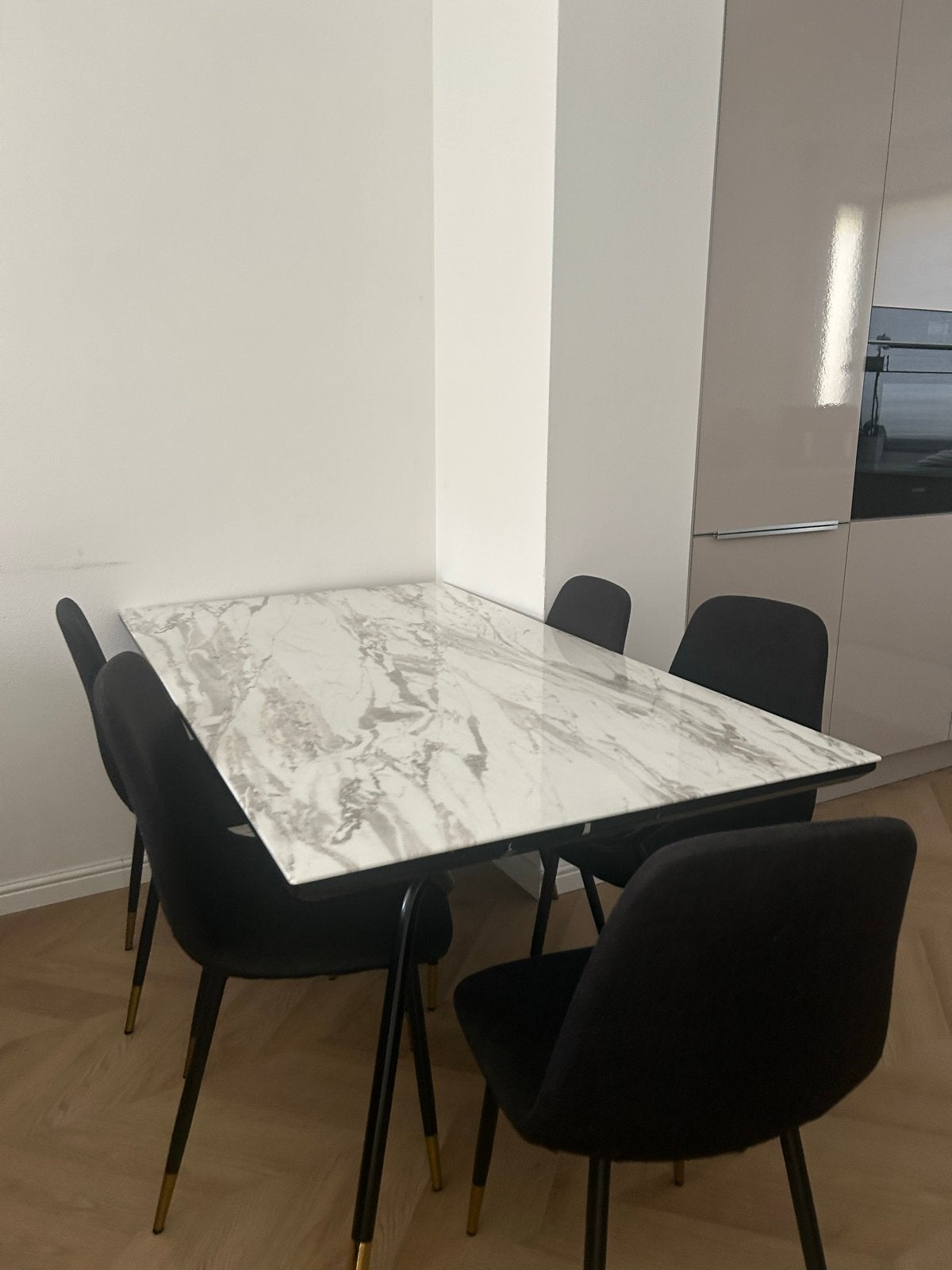 Marmeren eettafel met 6 stoelen, Huis en Inrichting, Tafels | Eettafels, Ophalen, Overige materialen, Gebruikt, 50 tot 100 cm