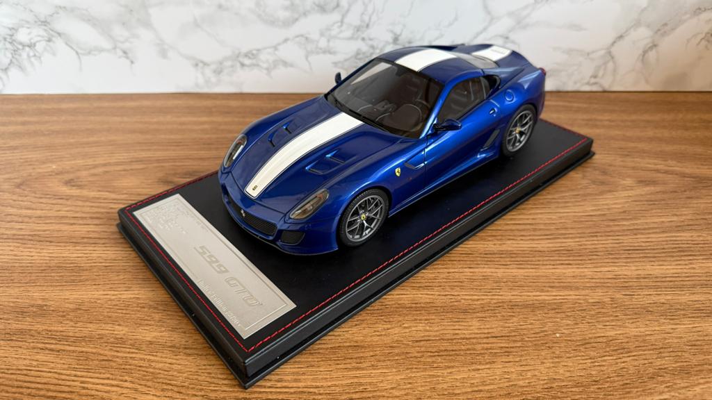 Dino Model DM FG008B Ferrari 599 GTO Blutour De France 1:18, Hobby en Vrije tijd, Modelauto's | 1:18, Ophalen of Verzenden, Zo goed als nieuw