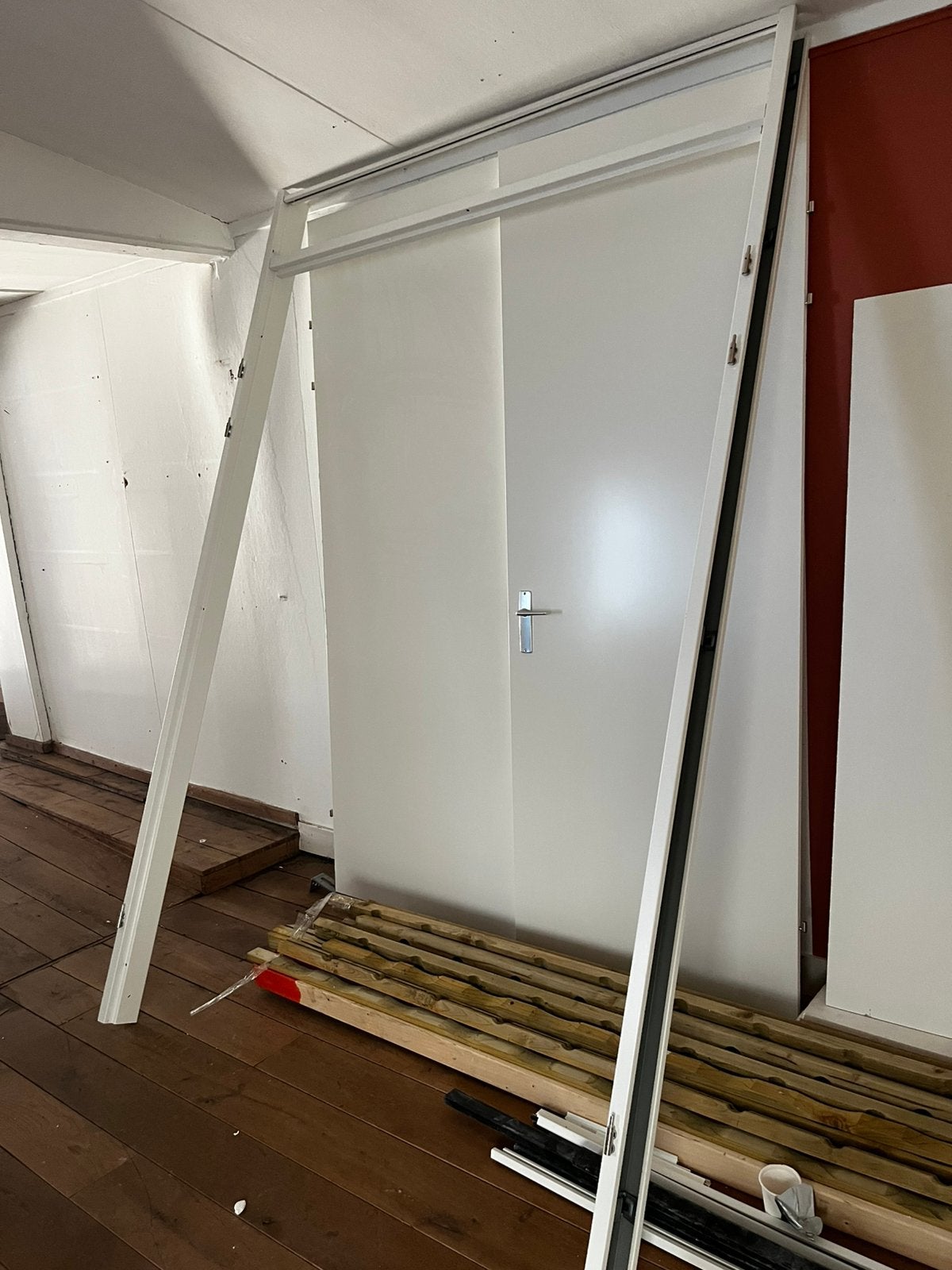 Opdekdeuren 231,5cm hoog +kozijnen waaronder 1 dubbele deur, Ophalen, Overige typen, Zo goed als nieuw, Mdf