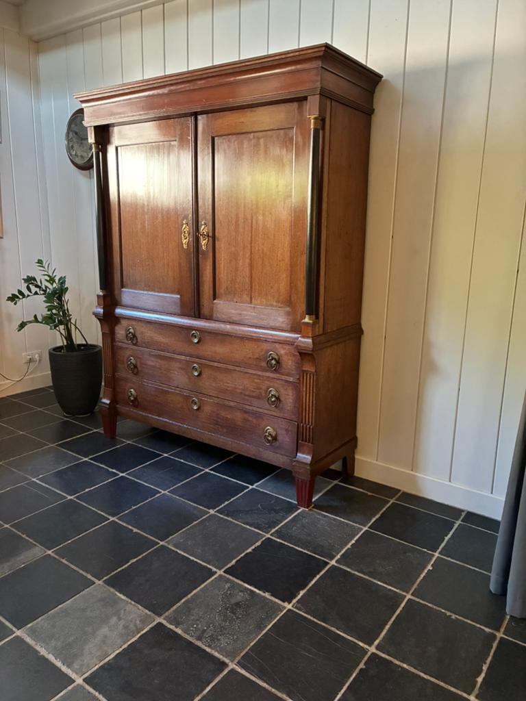 Kabinet Kast Hollands moet weg!!!, Ophalen of Verzenden