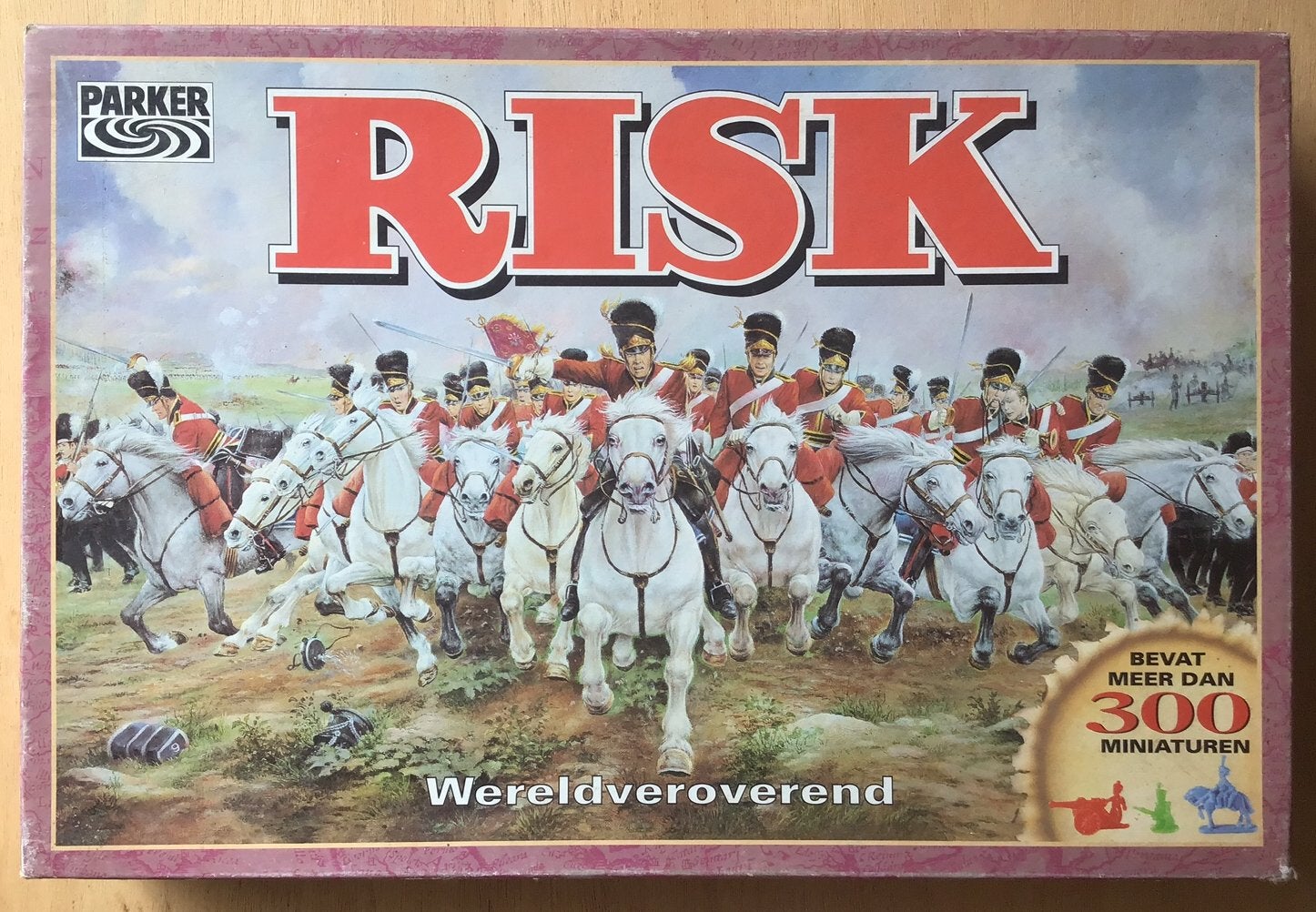 Vintage Risk met > 300 miniaturen - vanaf 10 jaar - ZGAN, Vijf spelers of meer, Ophalen of Verzenden, Zo goed als nieuw, Parker