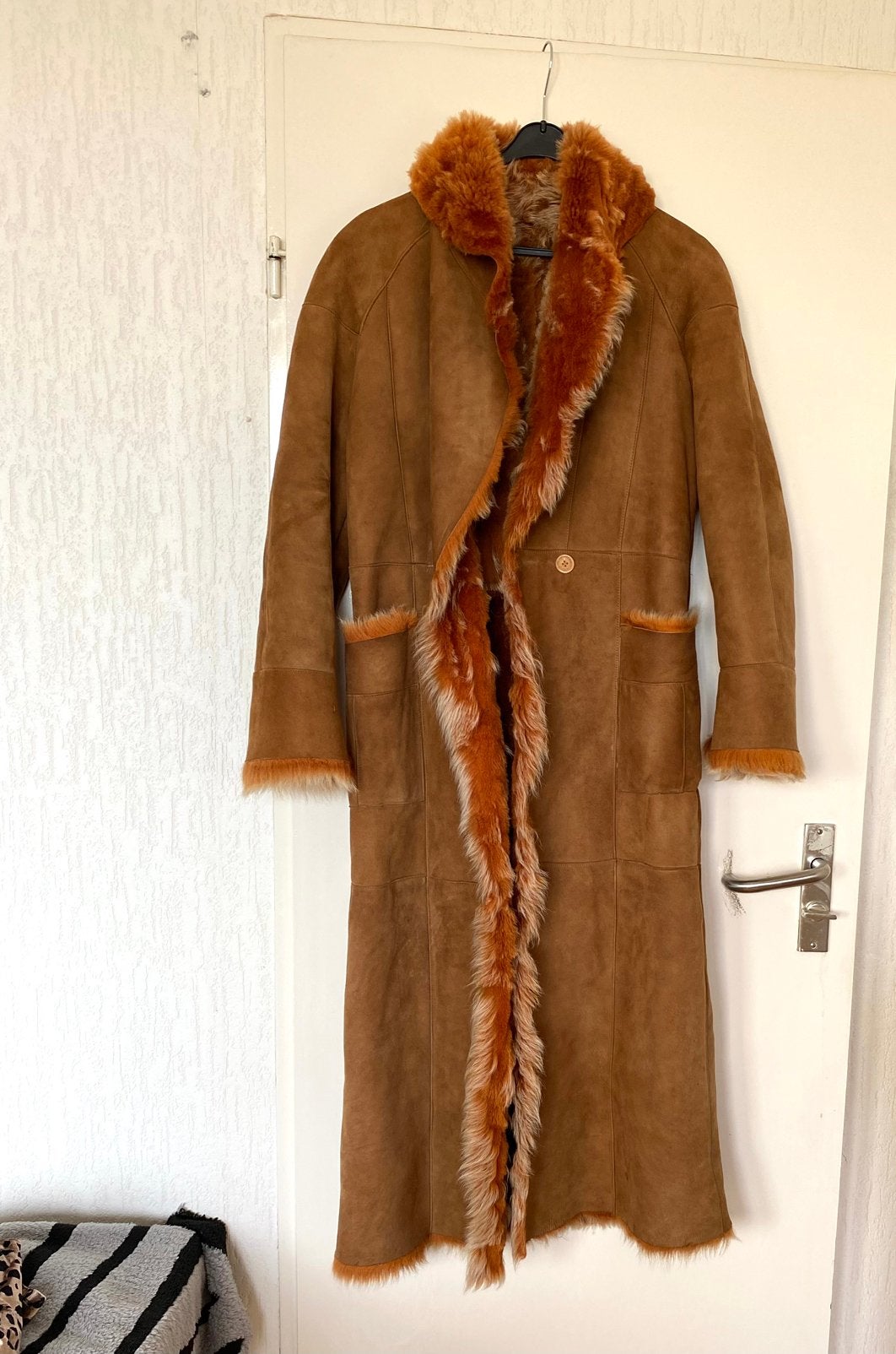 Prachtige lammy coat, Verzenden, Gedragen, Maat 36 (S), Bruin