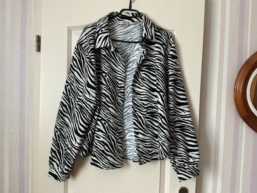Zwart/creme blouse van Rut&Circle. Maat XL, Zwart, Maat 46/48 (XL) of groter, Ophalen of Verzenden, Zo goed als nieuw