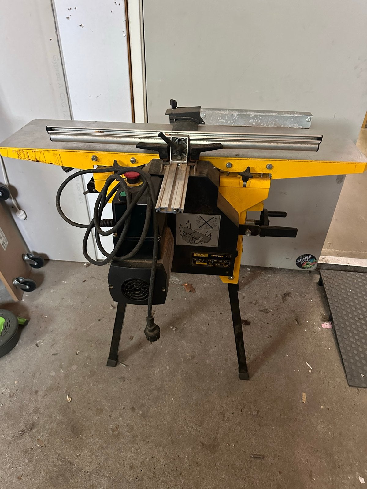 DeWalt DW733S Vlakschaafmachine - Krachtig en Betrouwbaar, Ophalen, Gebruikt, De walt, X