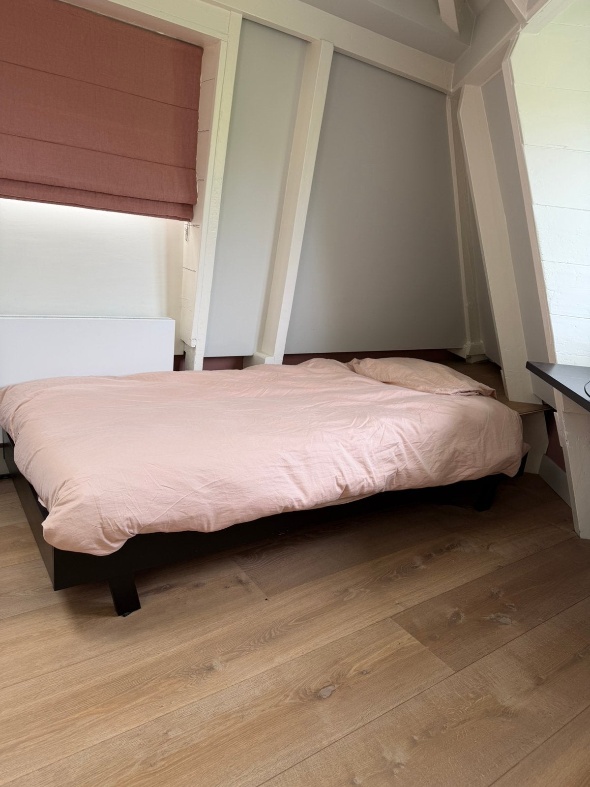 COMING zwart bed frame, Amsterdam