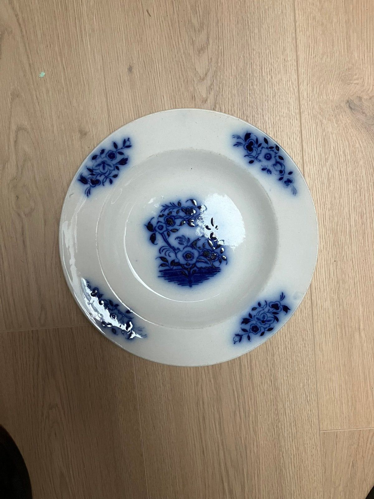 Boch Freres Ronda bord, Antiek en Kunst, Antiek | Servies los, Ophalen of Verzenden