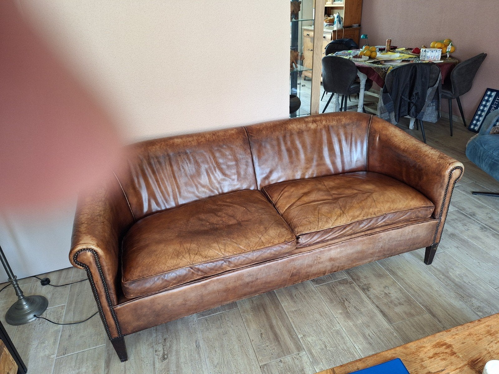 Klassieke chesterfield bank